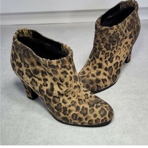 Sam & Libby Leopard Print Ankle Booties in Tan and Black